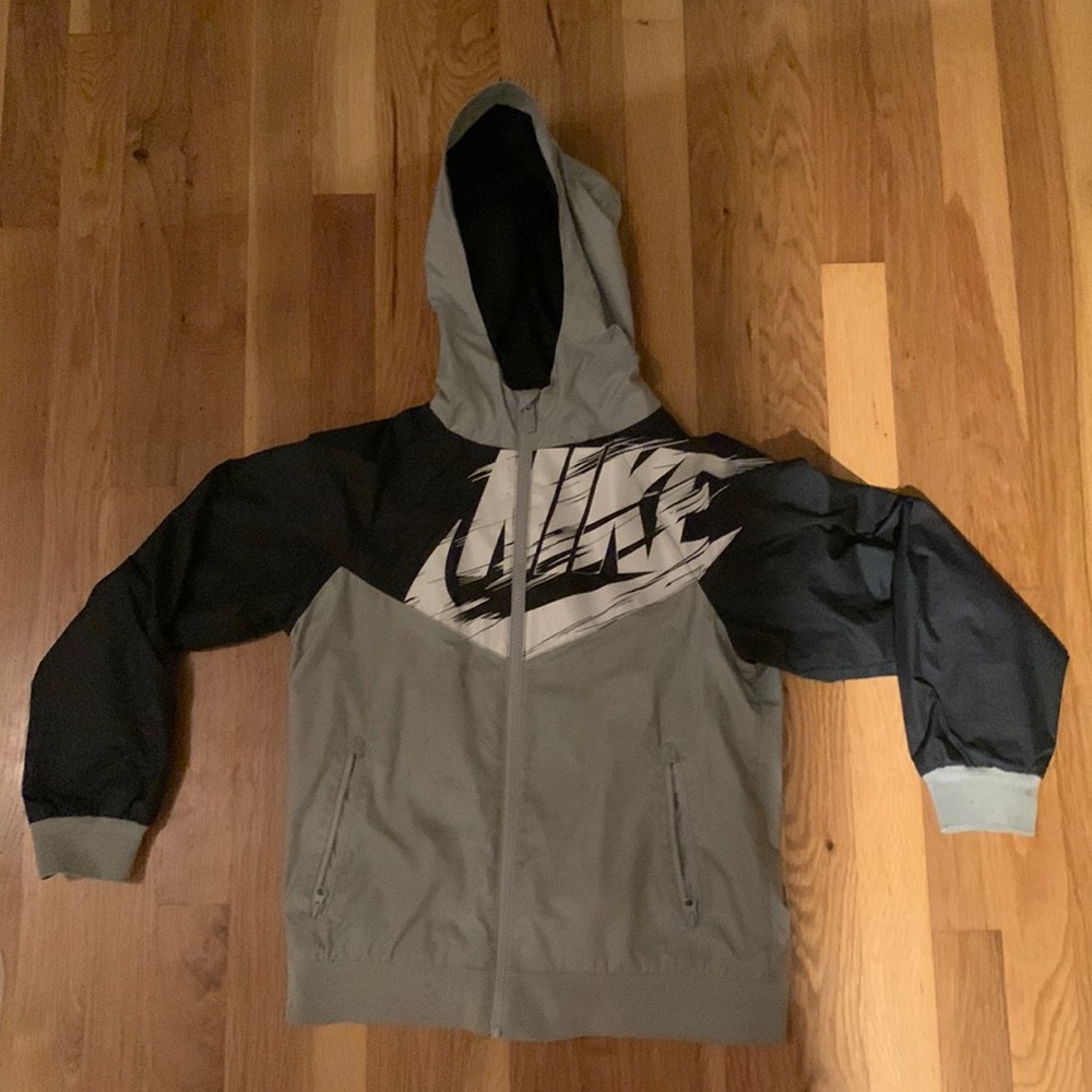 Nike windbreaker